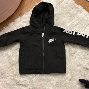12m boy Nike jacket worn ONE time! Must have wind breaker